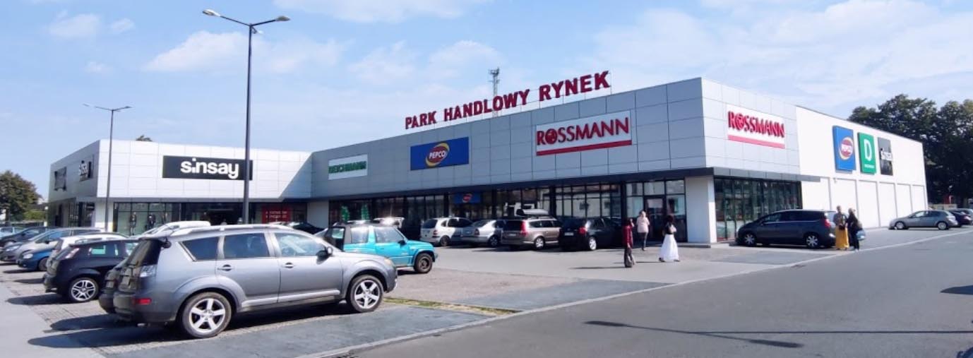 Widok na park handlowy rynek